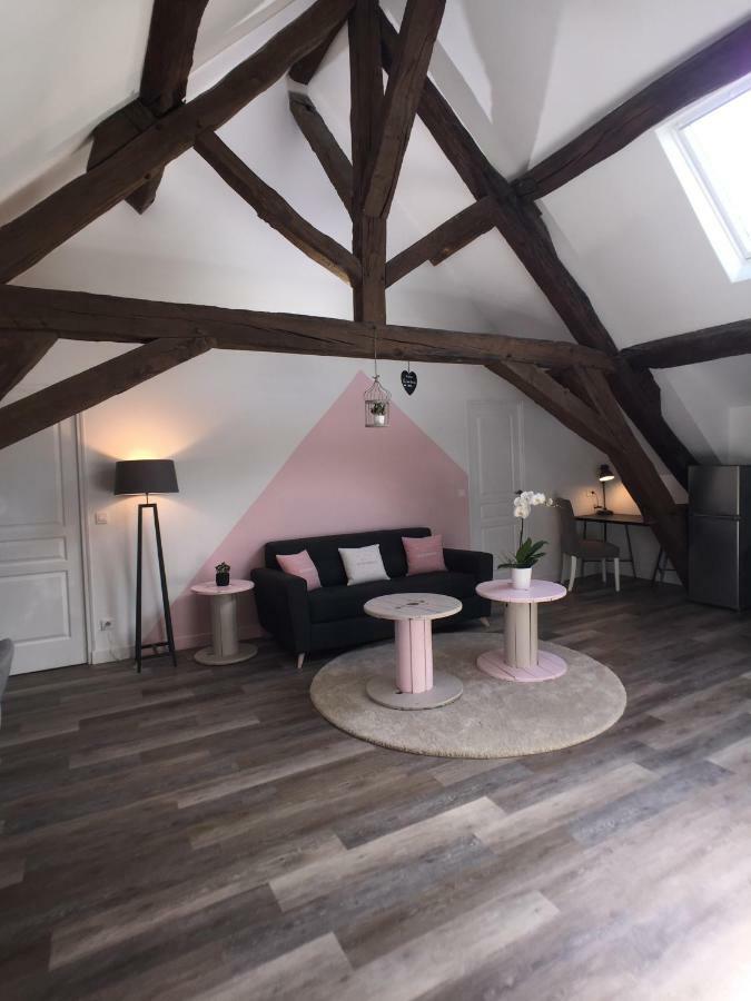 Domaine Des Trois Chateaux Moisenay Exteriör bild